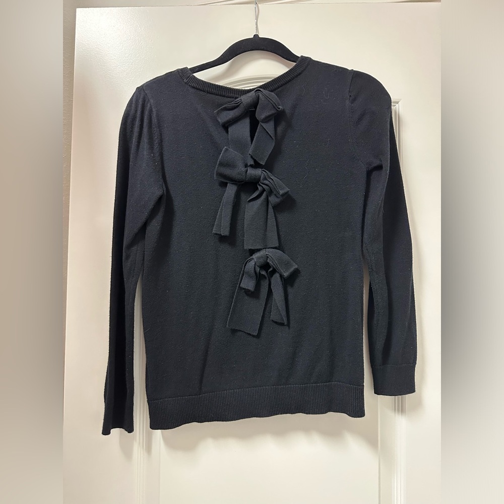 Women’s Black Bow-Back Knit Top